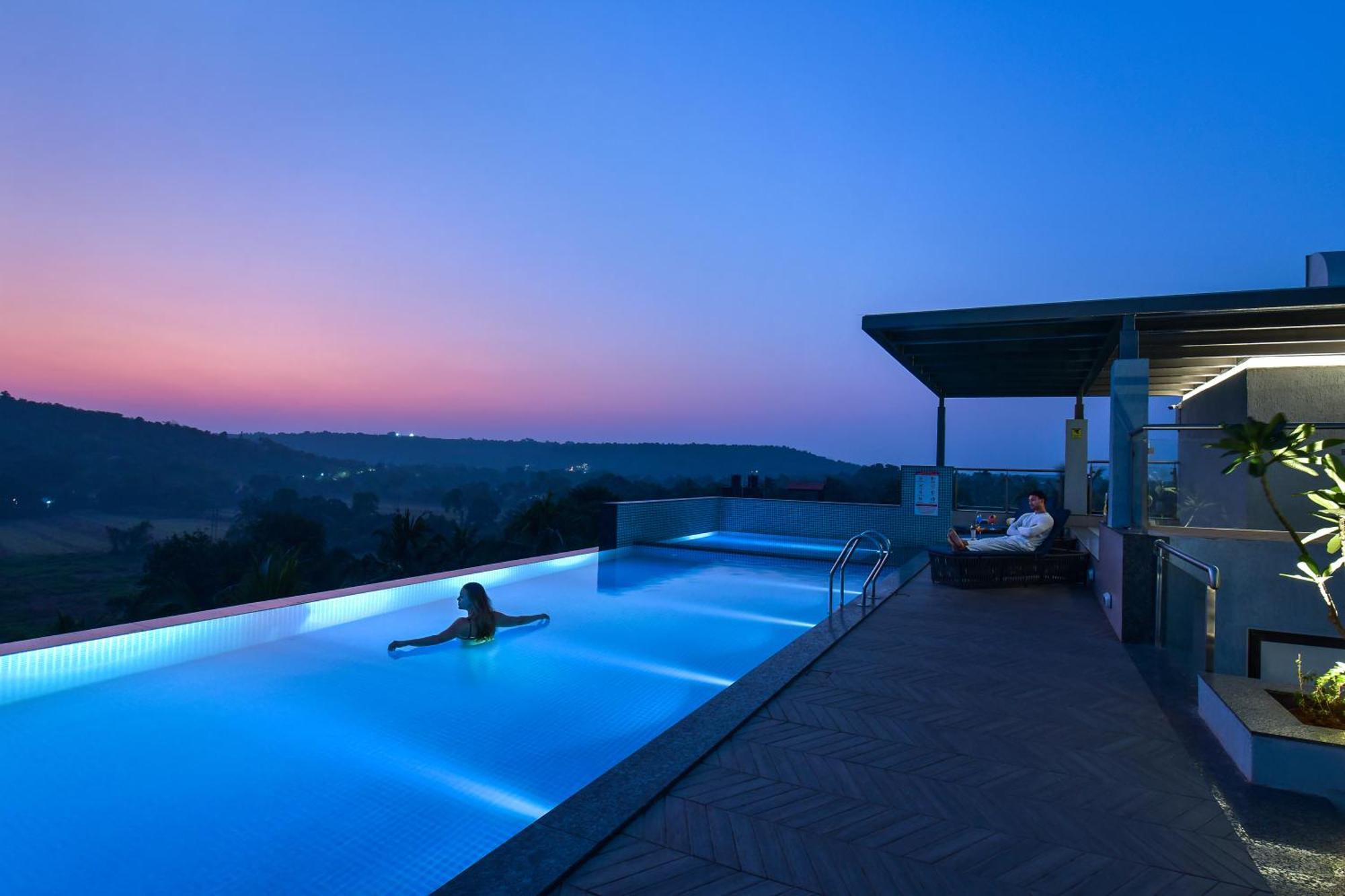 Meritas Auberge Calangute Goa ภายนอก รูปภาพ